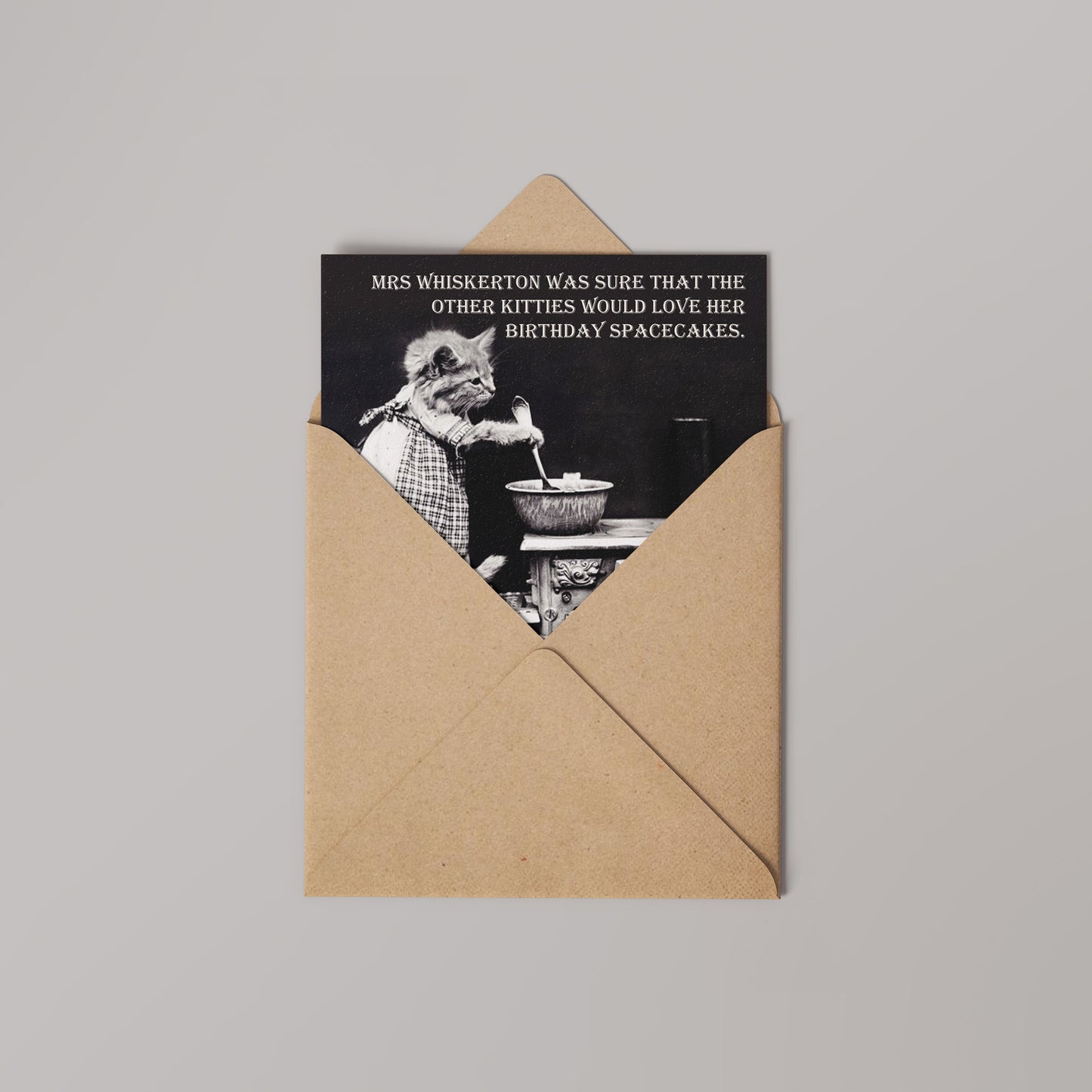 Spacecake Cat Vinatge Comedy 14x14cm Greetings card (Blank Inside)