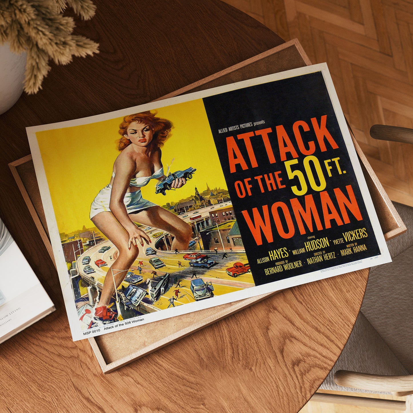 Attack of the 50ft Woman Movie Poster Art Print 30x40cm