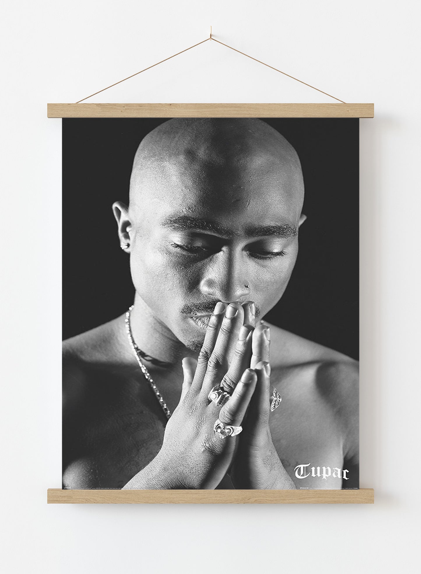 TUPAC (PRAY) MAXI POSTER 61x91.cm