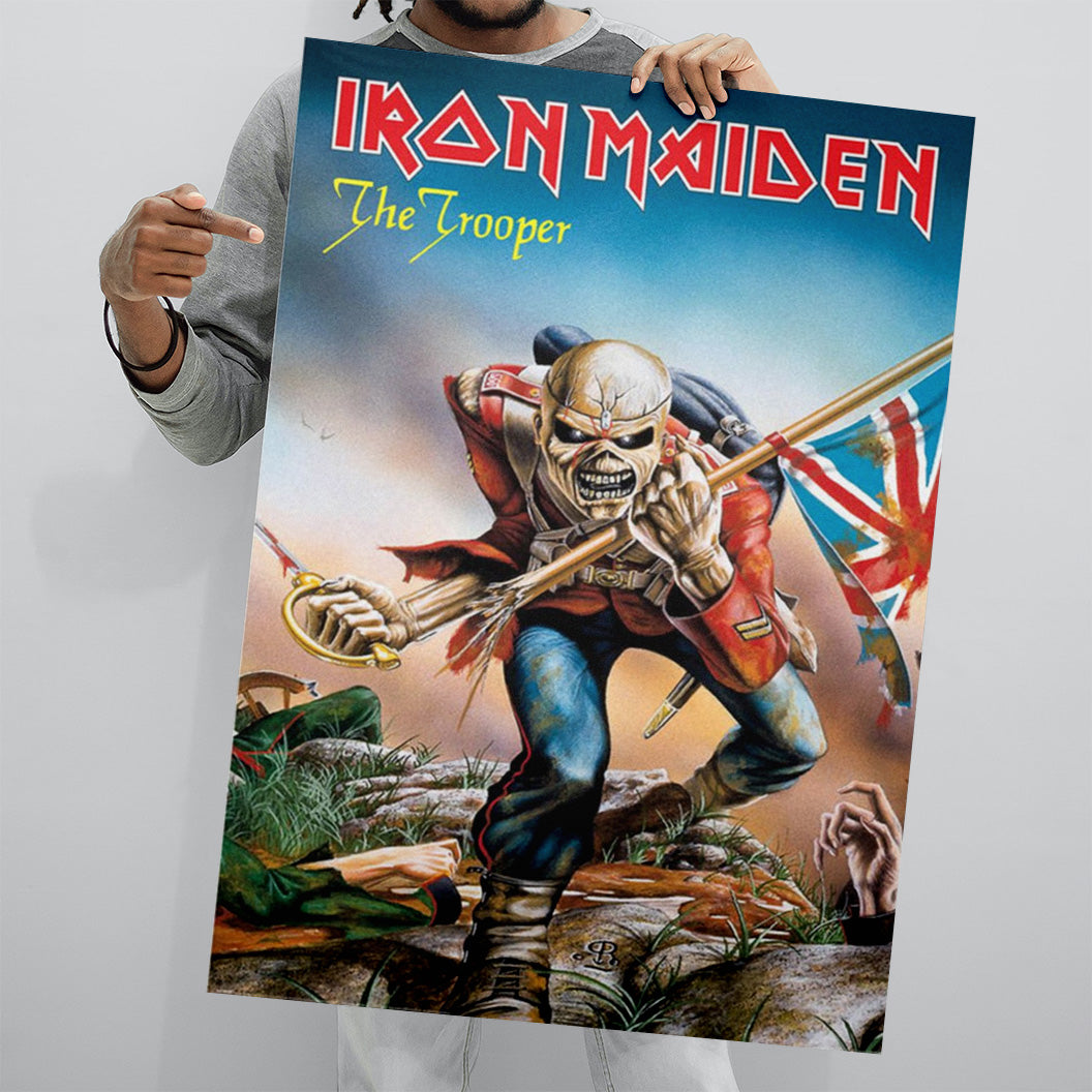 Iron Maiden (Trooper) Maxi Poster 61x91.5cm