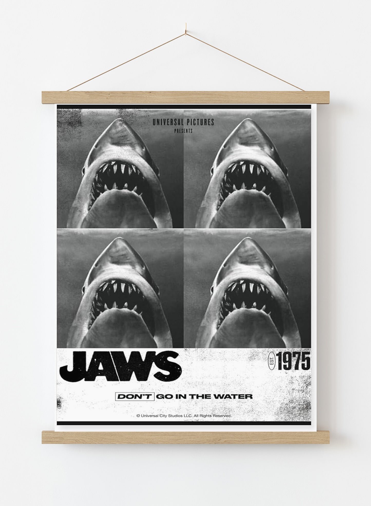Jaws Dont go in the water  Regular Poster (61x91.5cm)