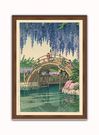 Wisteria at Kameido Japanese Poster by artist Kawase Hasui Print – artist Kawase Hasui Japanese Wall Art 50x70cm Dark Wood Frame