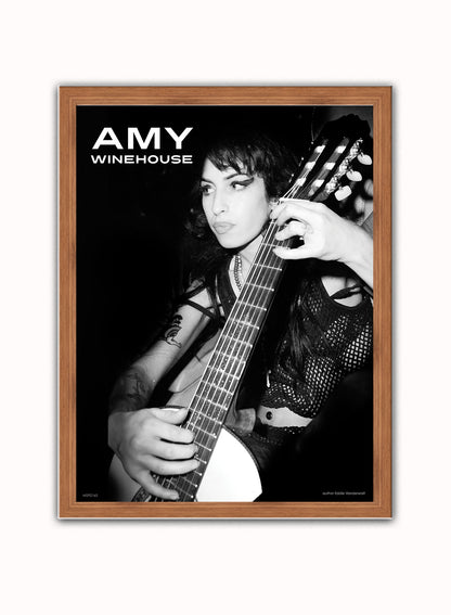 Amy Winehouse Poster Art Print 30x40m Vintage Poster Wall Art Print Dark Wood