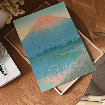 Japenese Art Print by Hasui Kawase "Daybreak over Lake Yamanaka" Vintage Poster Wall Art 30x40cm