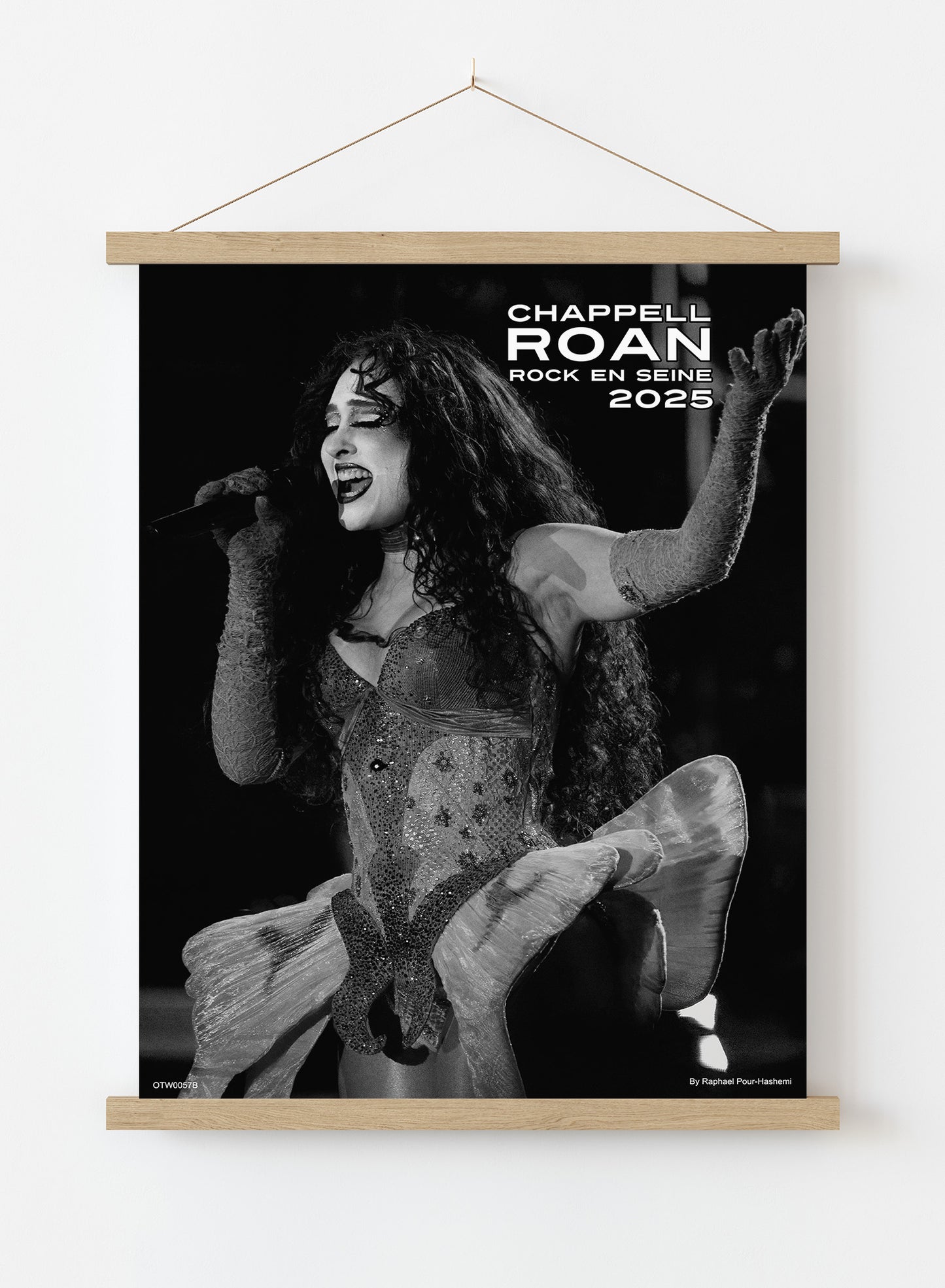 Chappell Roan Paris August 2025 Poster Art Print Vintage Poster Wall Art Print 30x40cm Hanger
