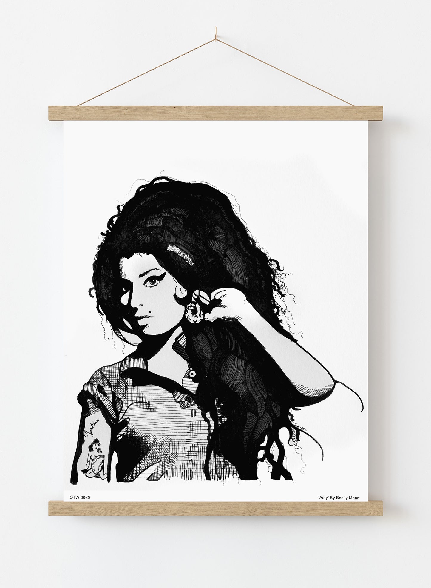 Amy Winehouse Portrait Art Print Poster by Becky Mann Print – Becky Mann Vintage Poster Wall Art 30x40cm Hanger