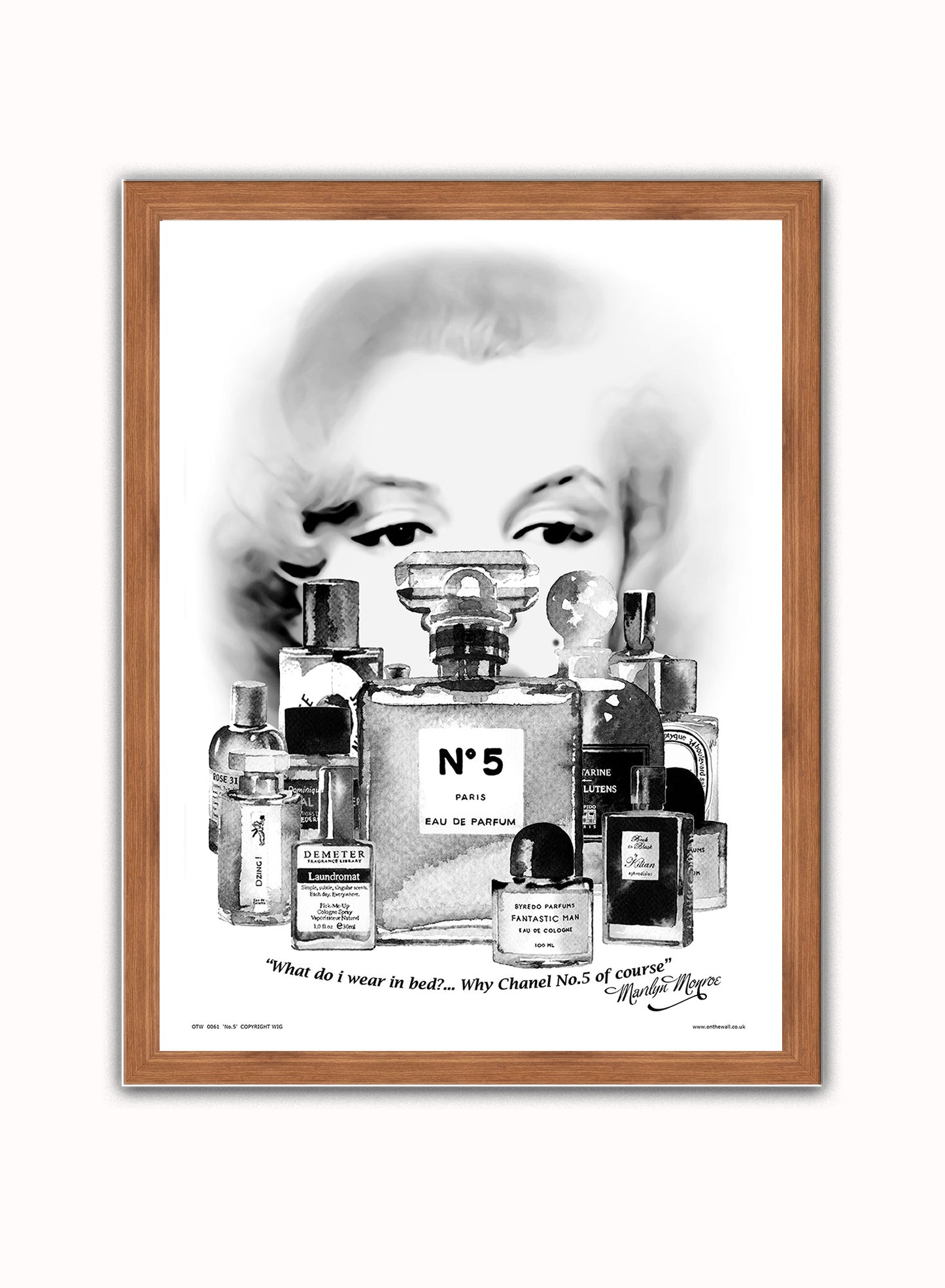 Marilyn Monroe Channel No 5 Poster Art Print Vintage Poster Wall Art Print 30x40cm Dark Wood