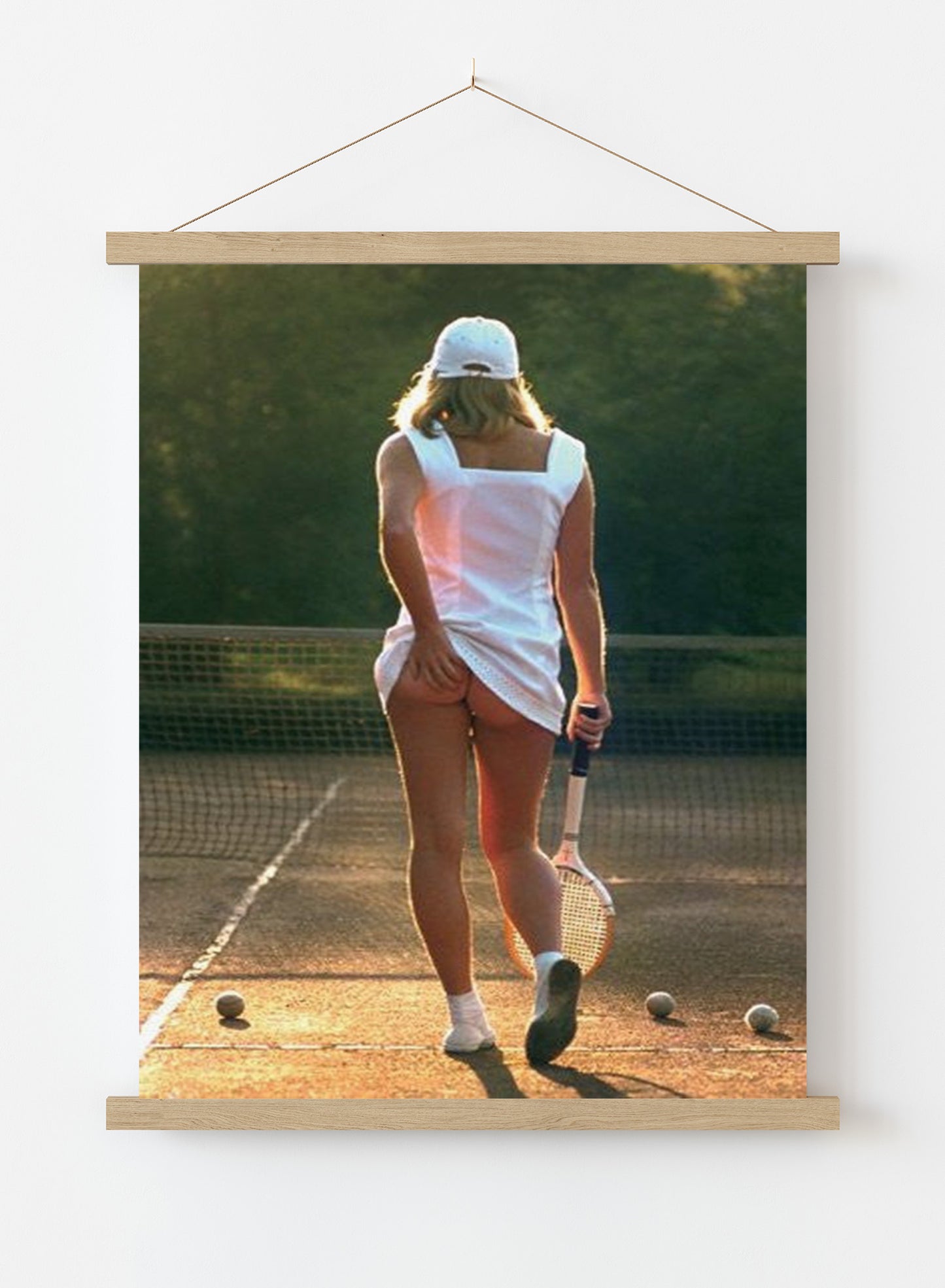 Tennis Girl Regular Poster (61x91.5cm)