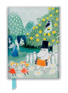 Moomin: Cover of Finn Family Moomin troll Foiled Lined A5 Notepad 